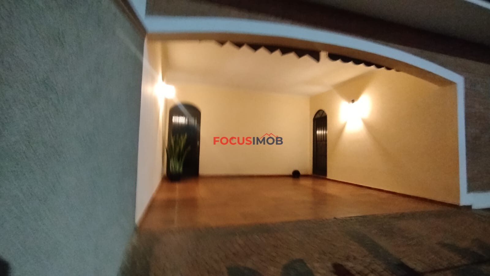 Casa com três dormitorio e Edicula na nova Itapira