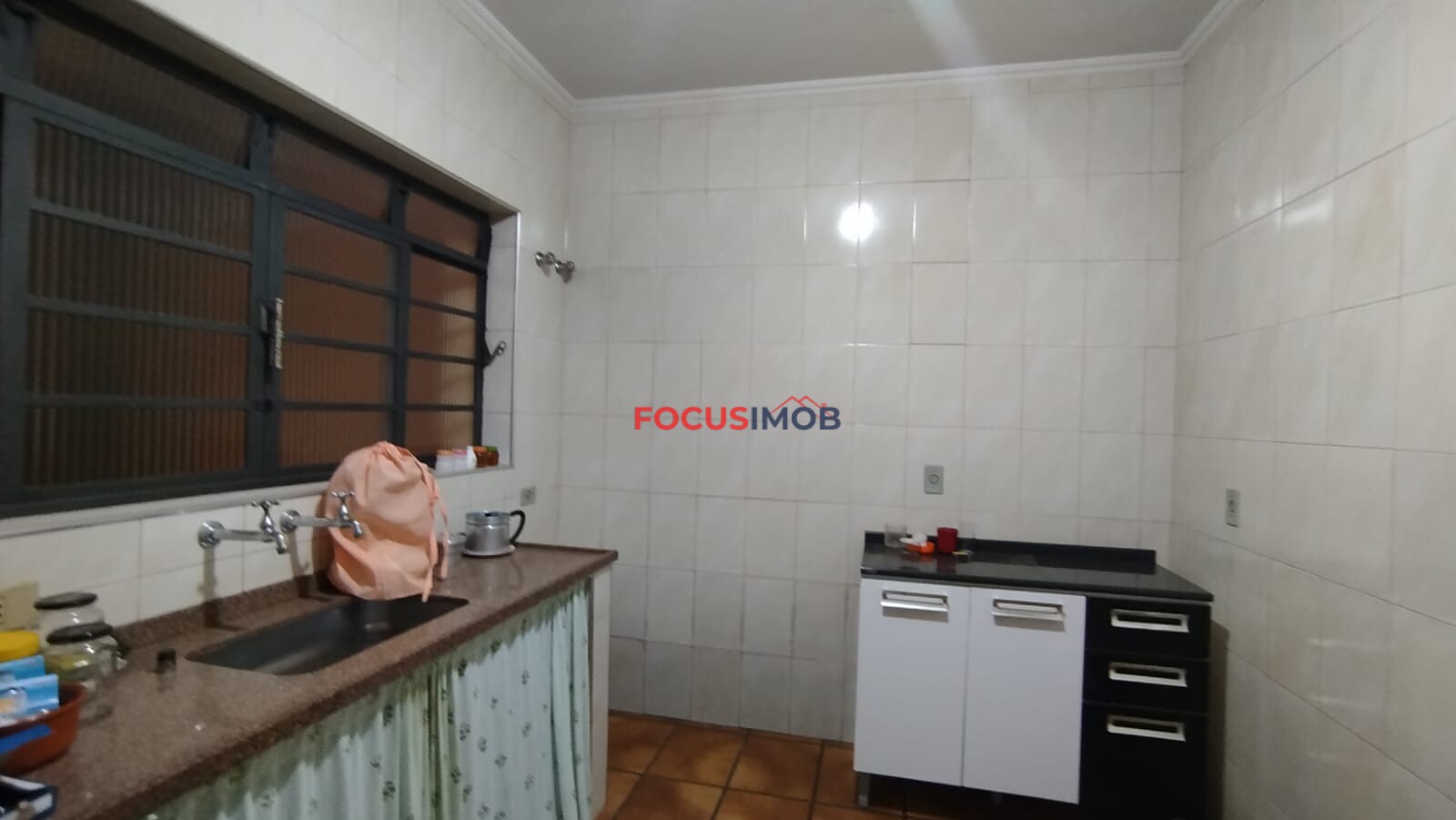 Casa com três dormitorio e Edicula na nova Itapira