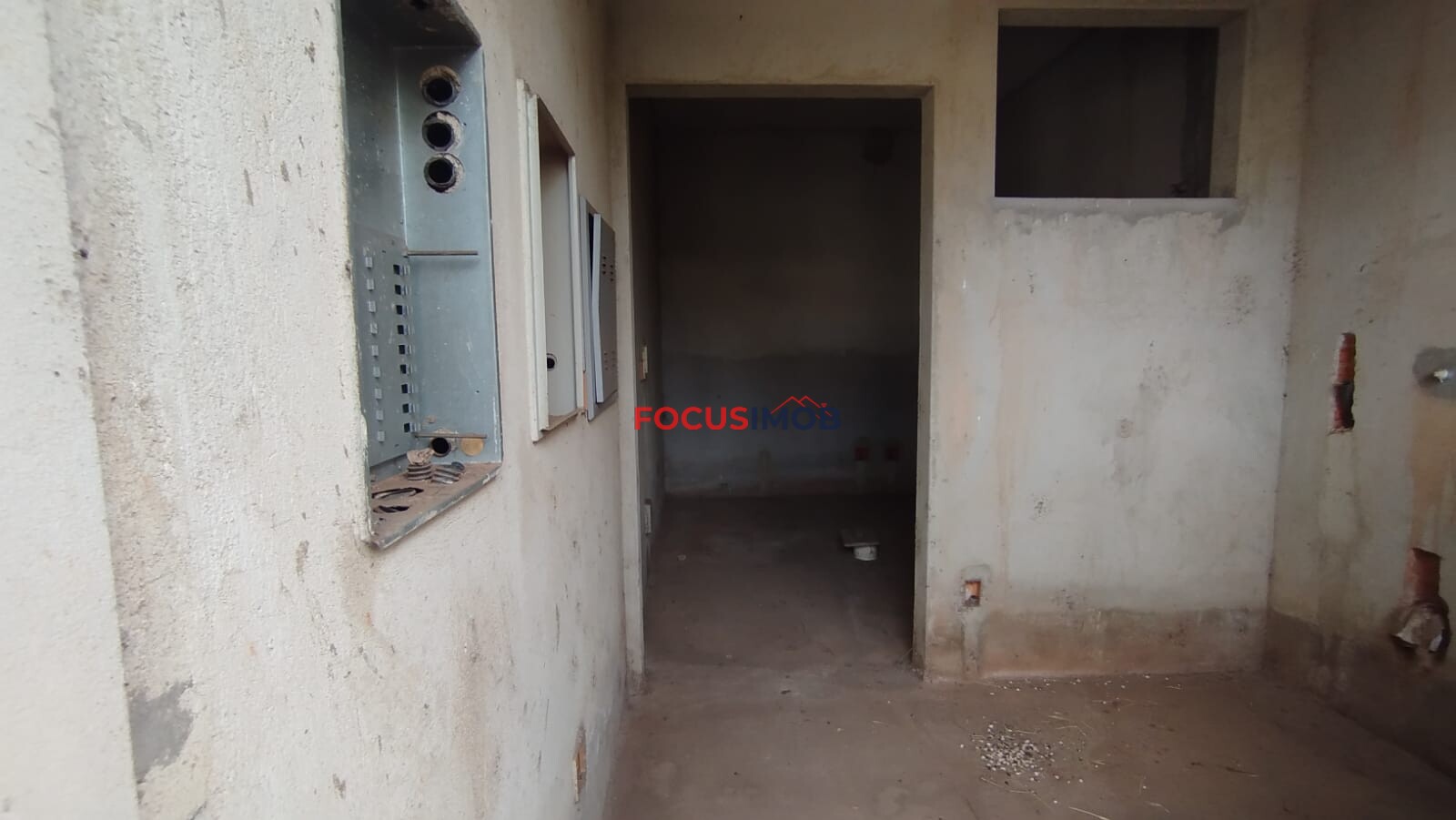 Prédio Comercial no Centro de Itapira - 3 Rendas Garantida! Salas, Lojas ou Airb