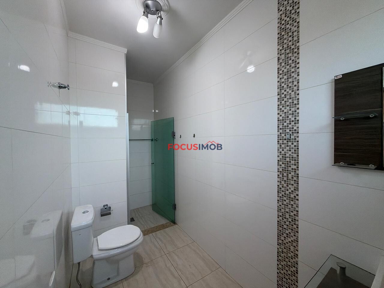 CASA À VENDA COM EDÍCULA – AVENIDA SÃO CARLOS, MOGI GUAÇU