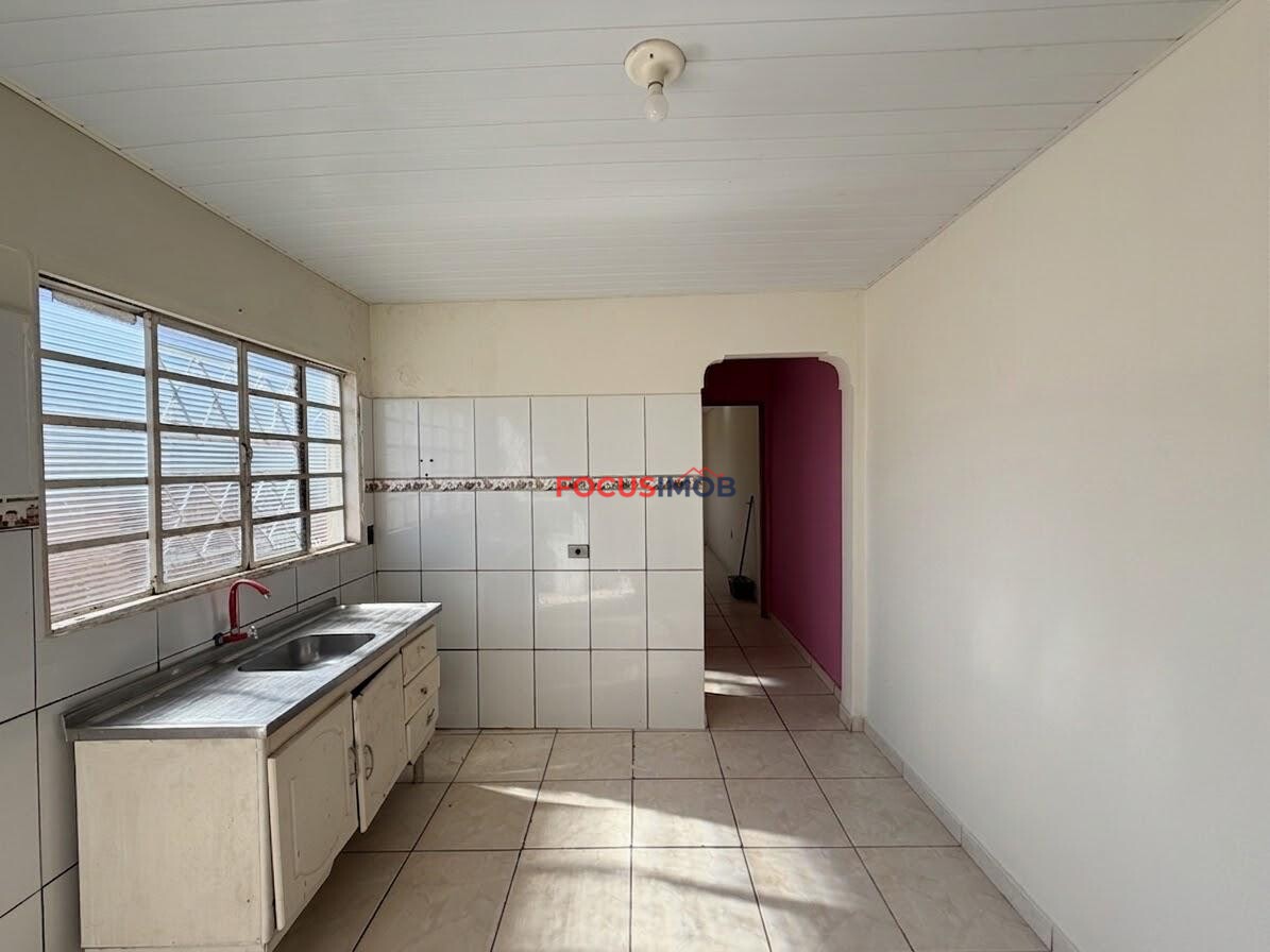 CASA À VENDA CHAPARAL COM DUAS KIT NET