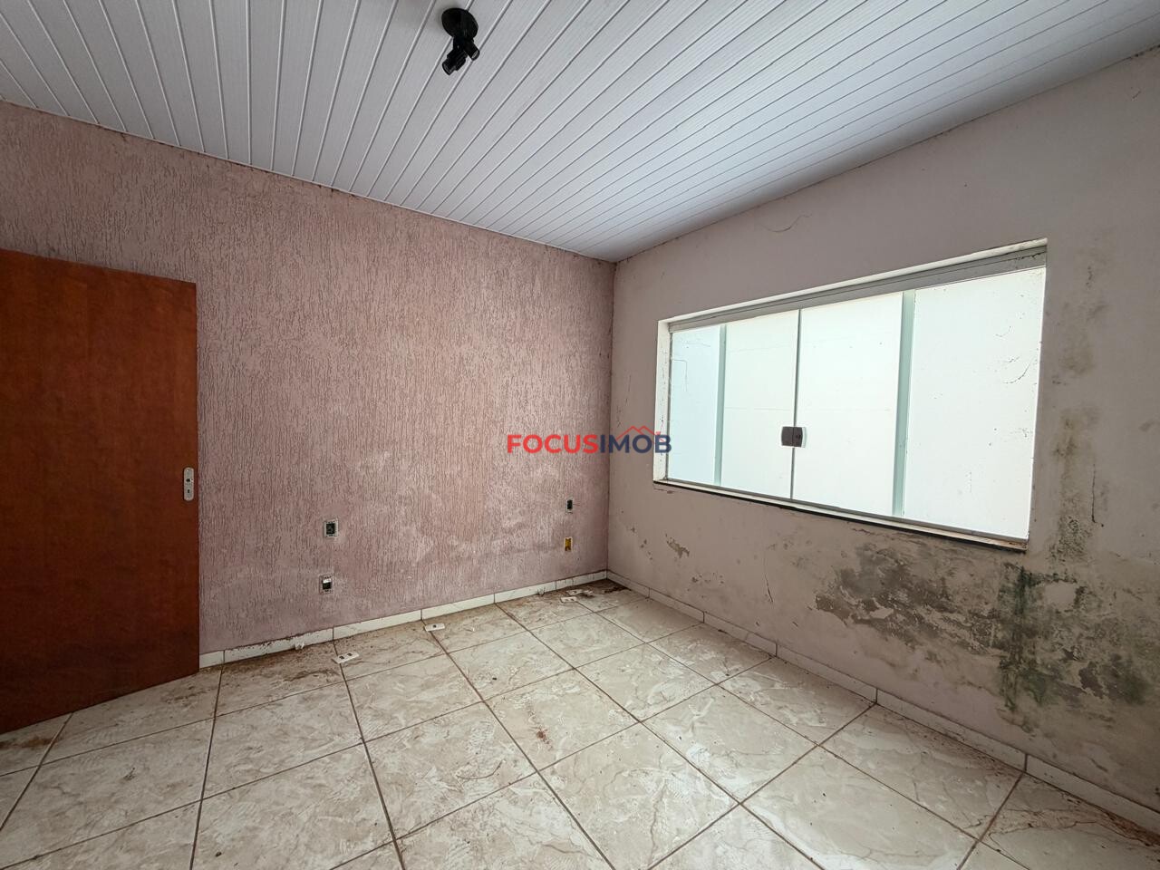 CASA A VENDA OPORTUNIDADE VILA PARAISO DUAS CASAS MOGI GUAÇU