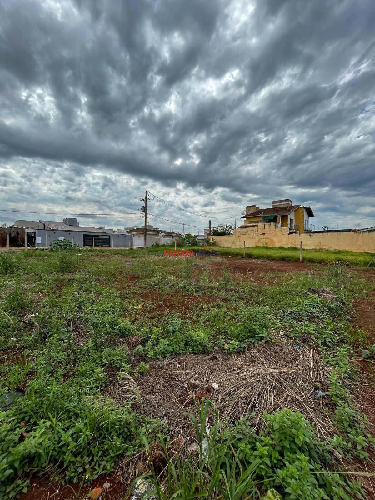 TERRENO A VENDA COND. RESIDENCIAL DO BOSQUE - MOGI MIRIM