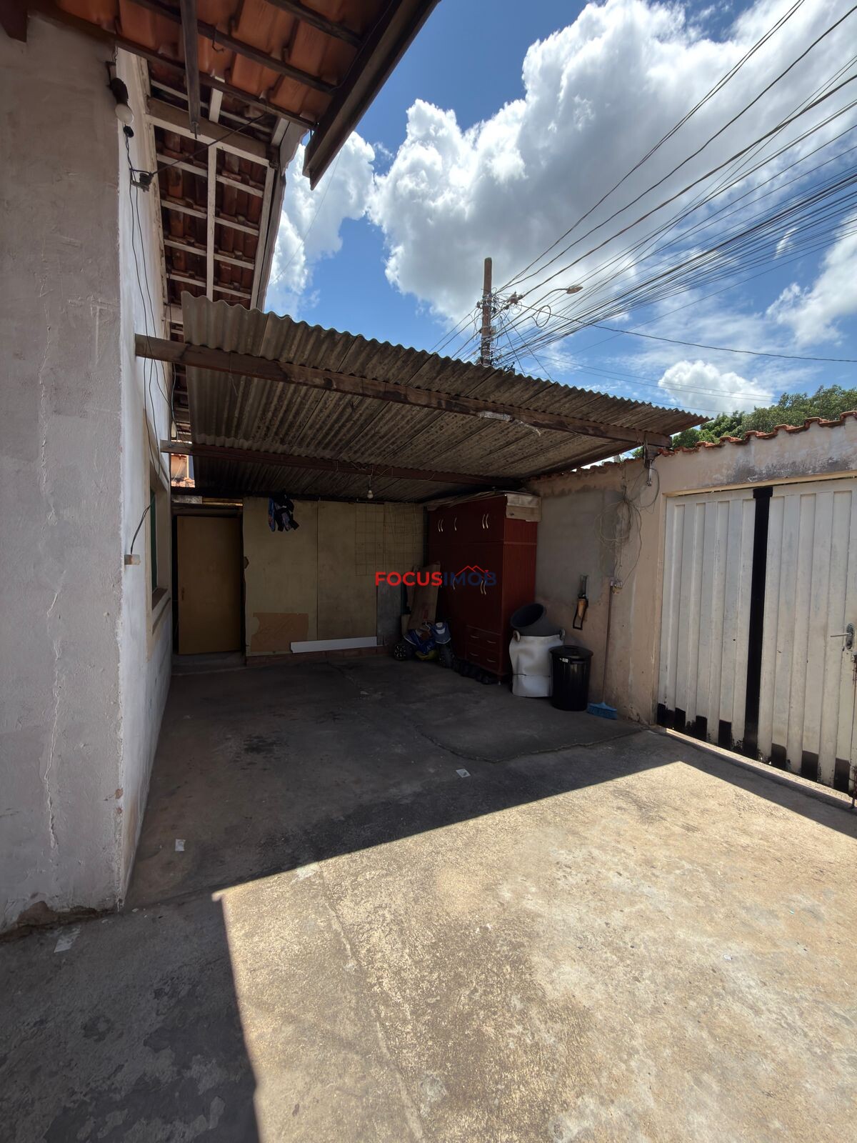 CASA A VENDA NO JARDIM SANTA TEREZINHA