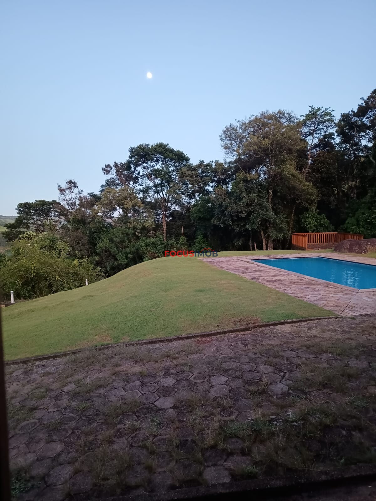 Sítio Completo à Venda em Santa Rita de Caldas/MG – 35 Alqueires, Estrutura Pronta para Pecuária