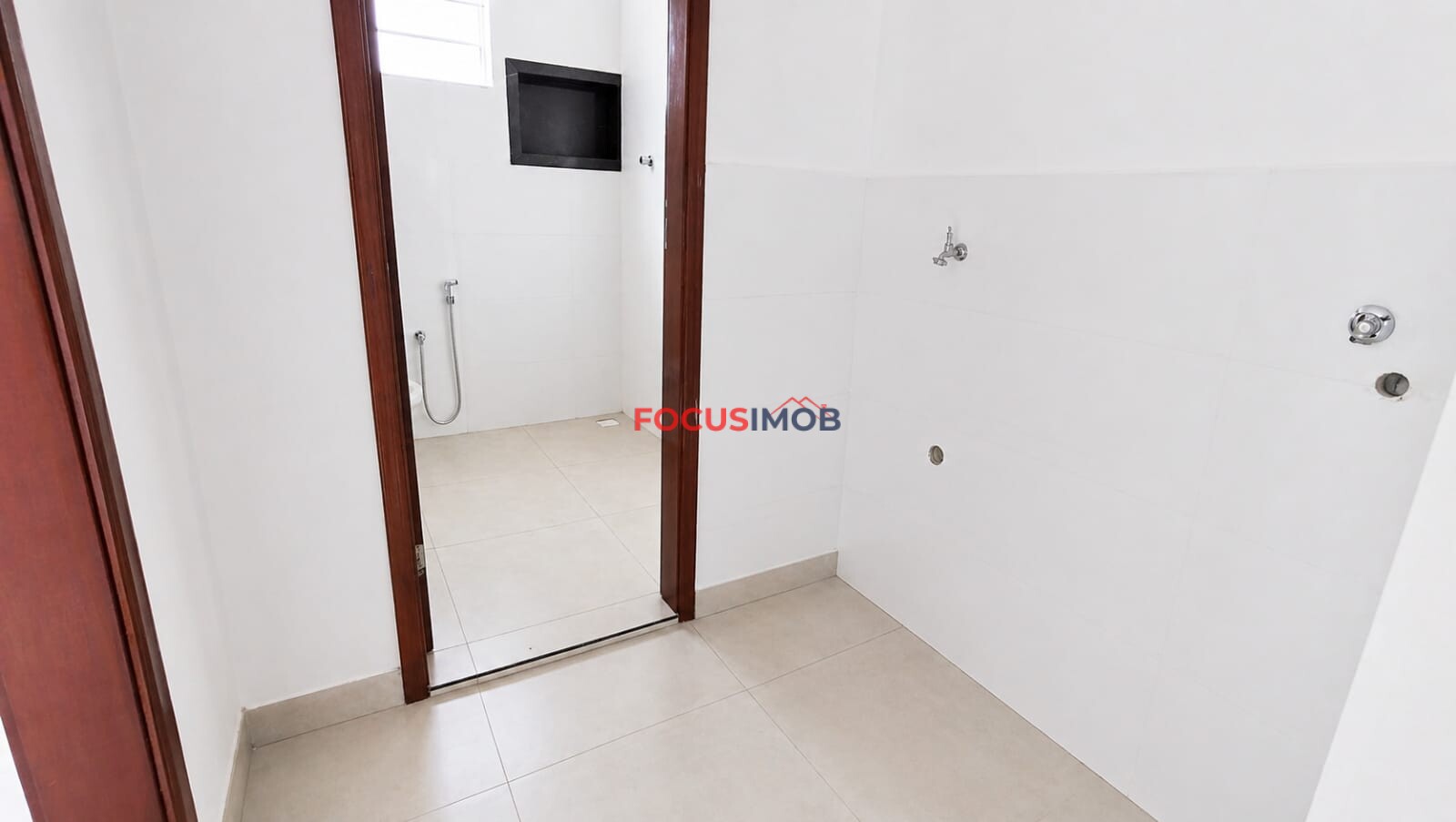 🏡 Edícula com Casa Térrea + Casa no Segundo Piso – Versatilidade e Excelente Oportunidade