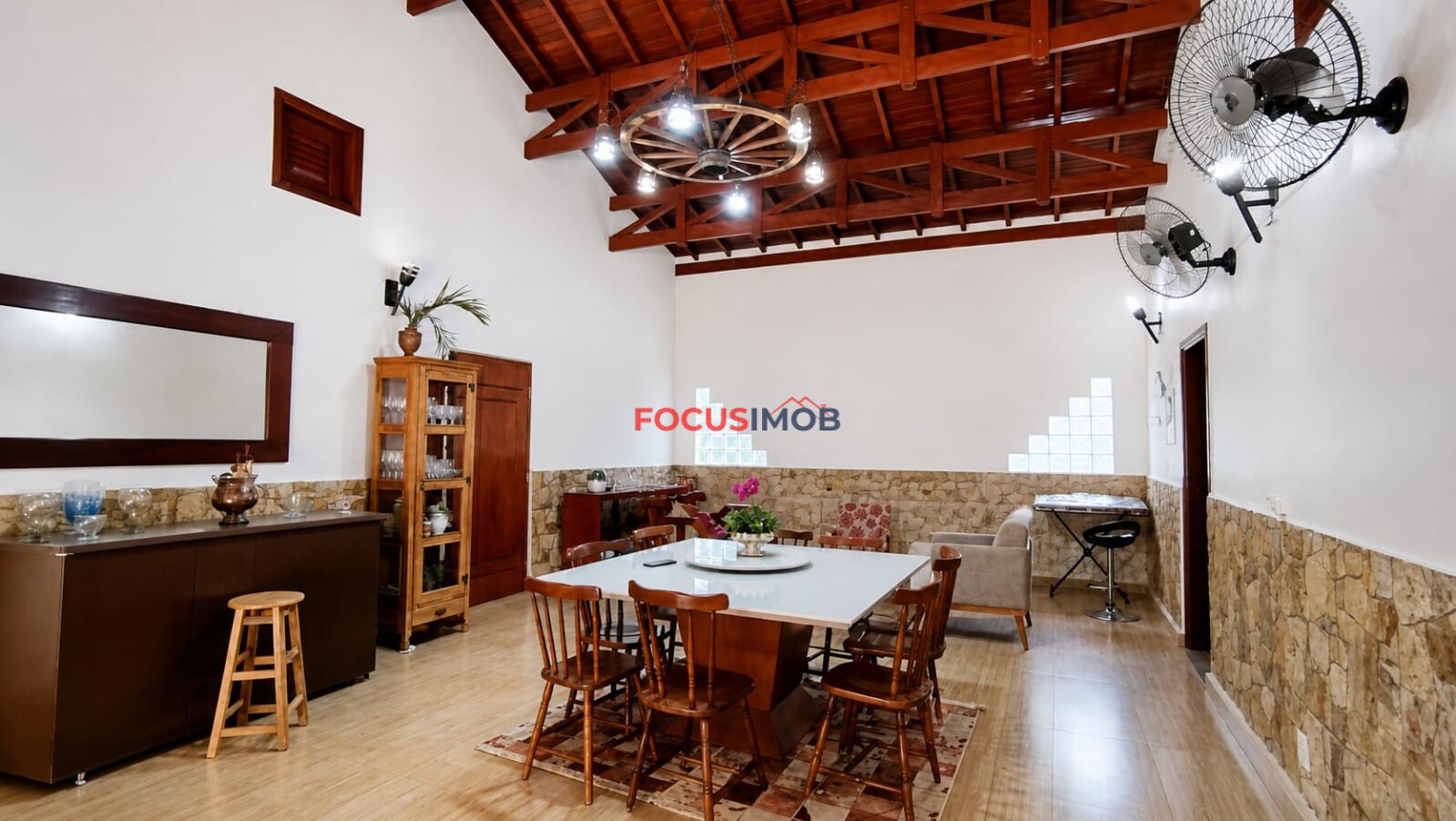 🌿 Chácara de Alto Padrão em Holambra/SP – Exclusividade, Conforto e Sofisticação