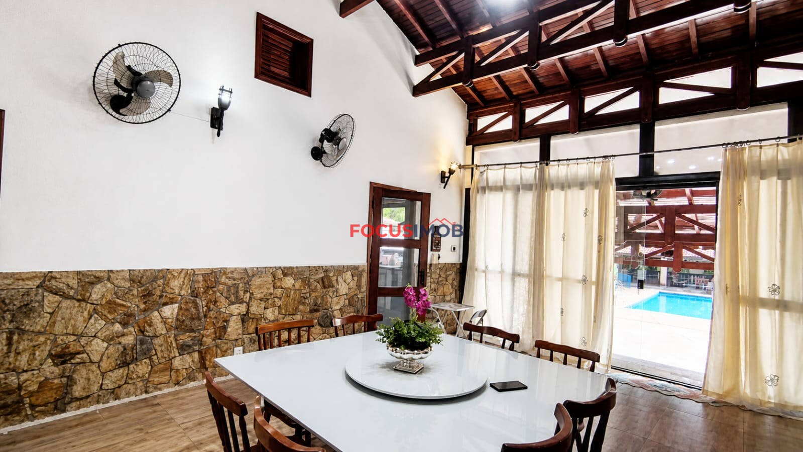 🌿 Chácara de Alto Padrão em Holambra/SP – Exclusividade, Conforto e Sofisticação