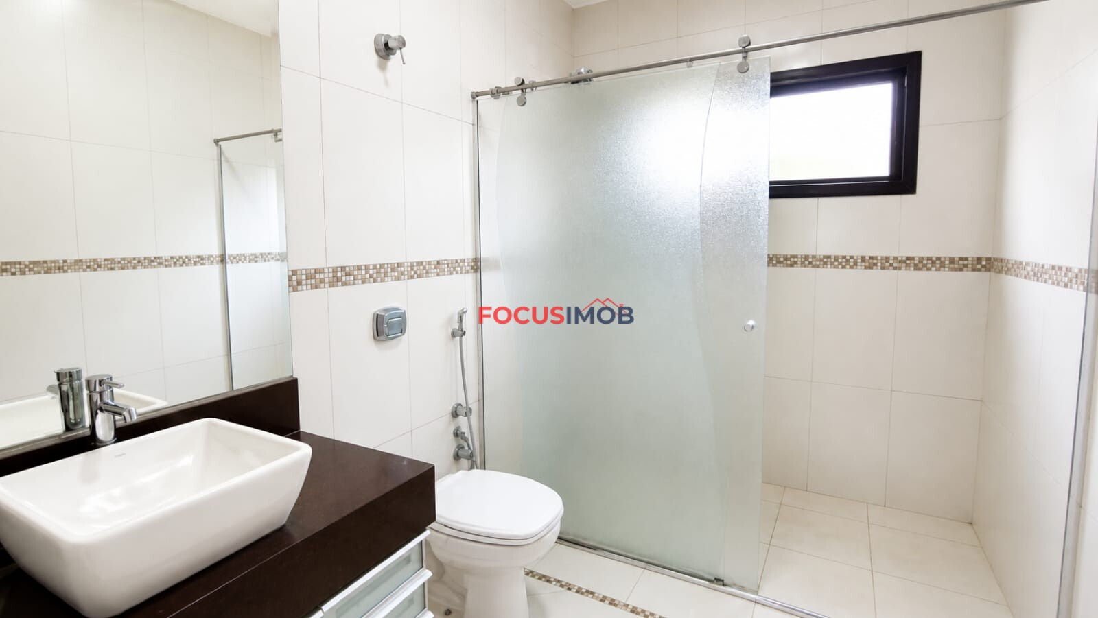 🌿 Chácara de Alto Padrão em Holambra/SP – Exclusividade, Conforto e Sofisticação