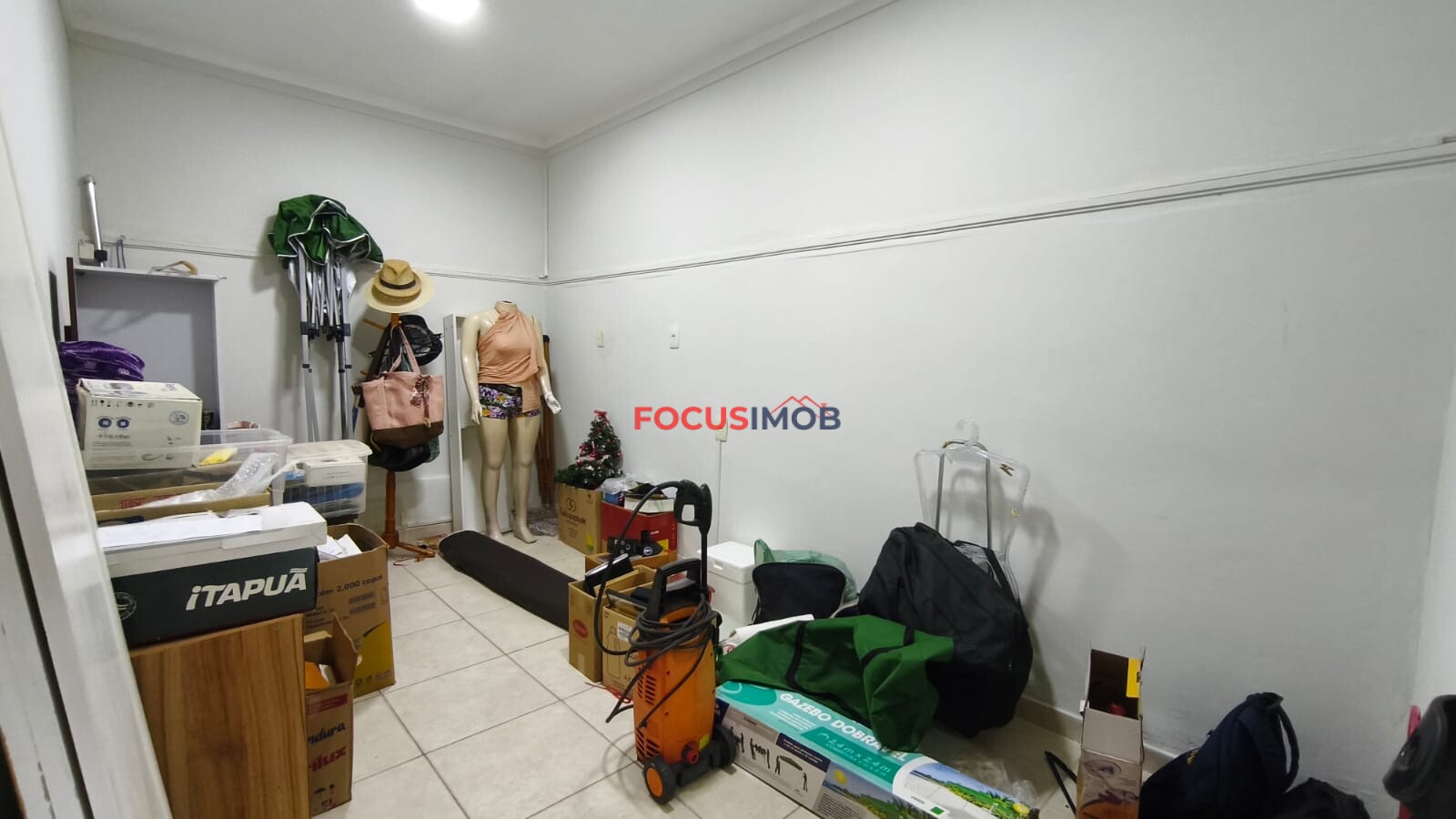 Casa com Ponto Comercial à Venda no Bairro Centenário – Excelente Oportunidade para Morar e Empreender