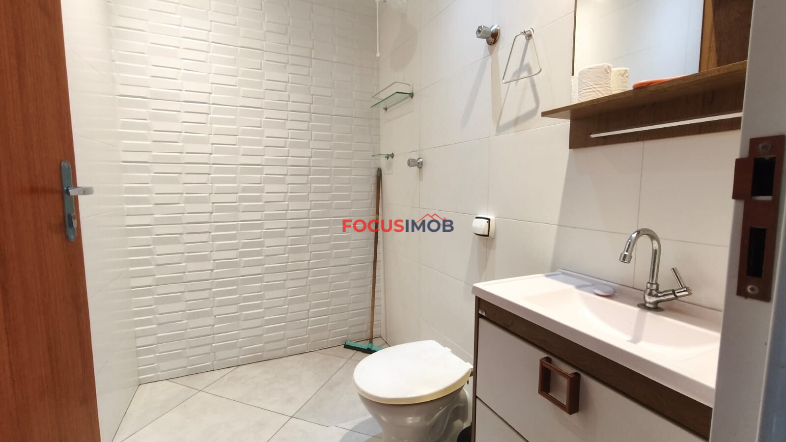 Casa com Ponto Comercial à Venda no Bairro Centenário – Excelente Oportunidade para Morar e Empreender