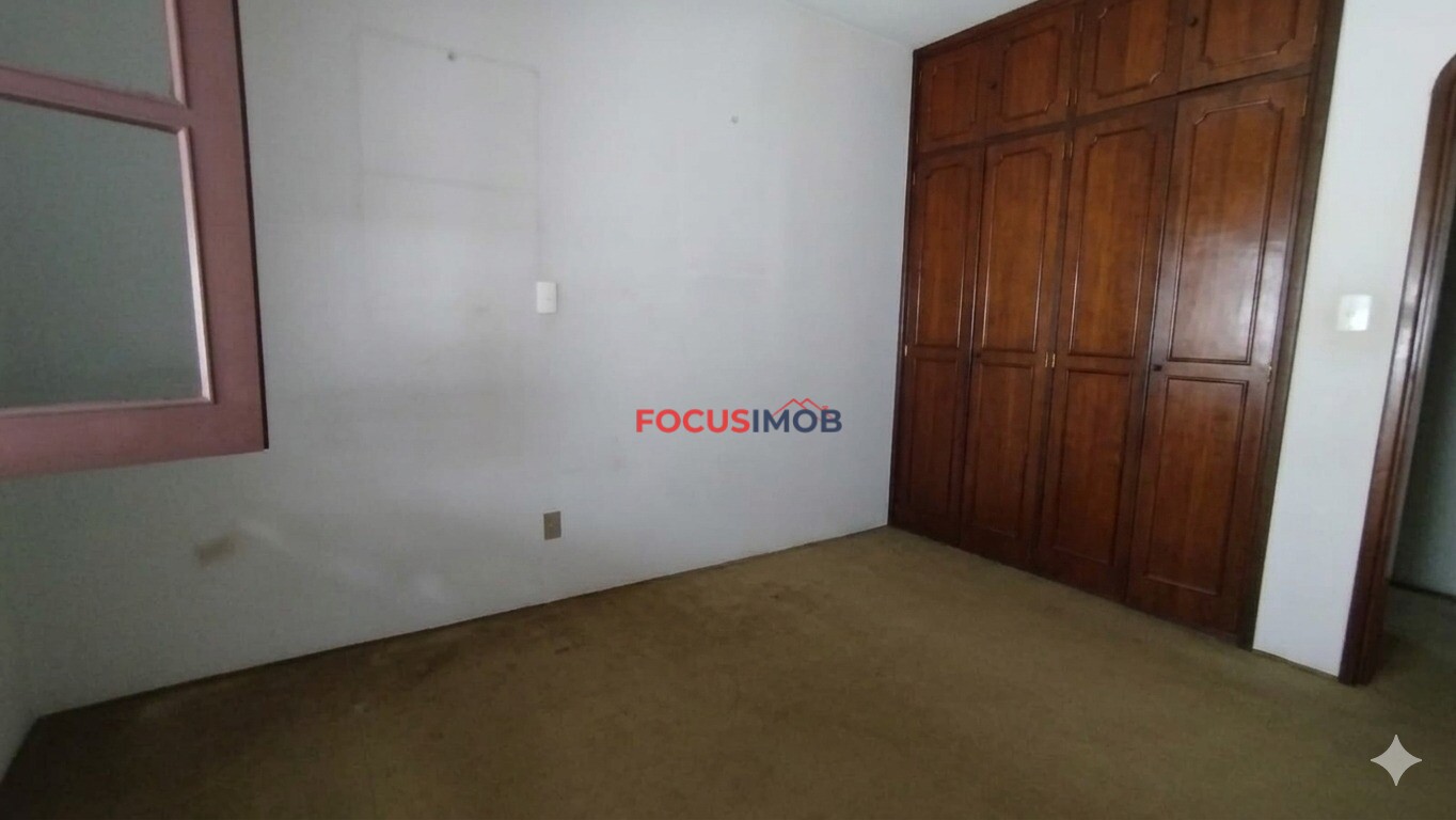 Casa Ampla com 5 Quartos no Jardim Bela Vista – Excelente Localização e Grande Potencial por R$ 800 Mil