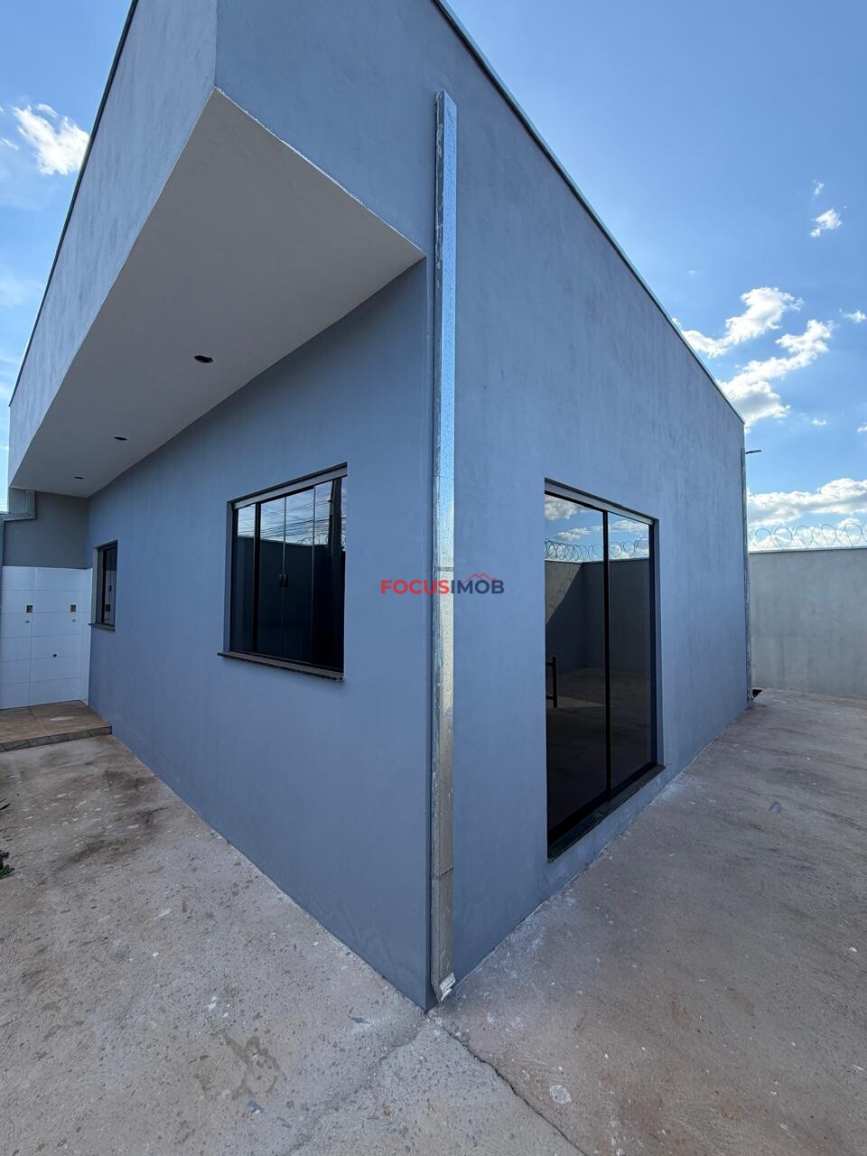 🏡 Casa Nova com Quintal Amplo e Excelente Aproveitamento de Espaço – R$ 330.000,00