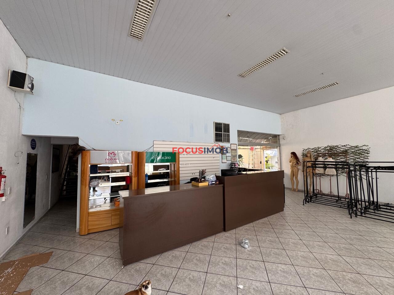Salão Comercial de 140 m² com Mezanino na Avenida Londrina – Ypê II – Mogi Guaçu