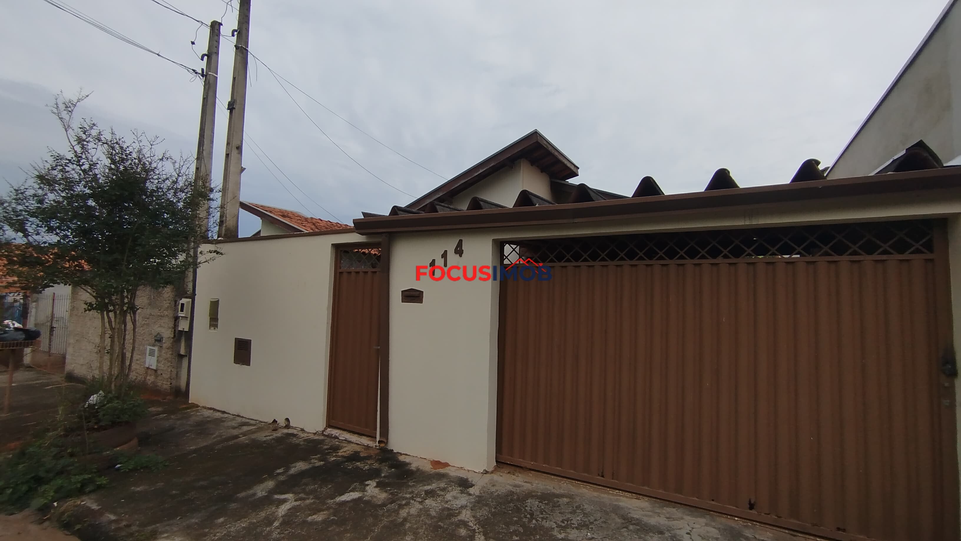 Casa para locação no Jardim Guarujá – Conforto, Espaço e Excelente