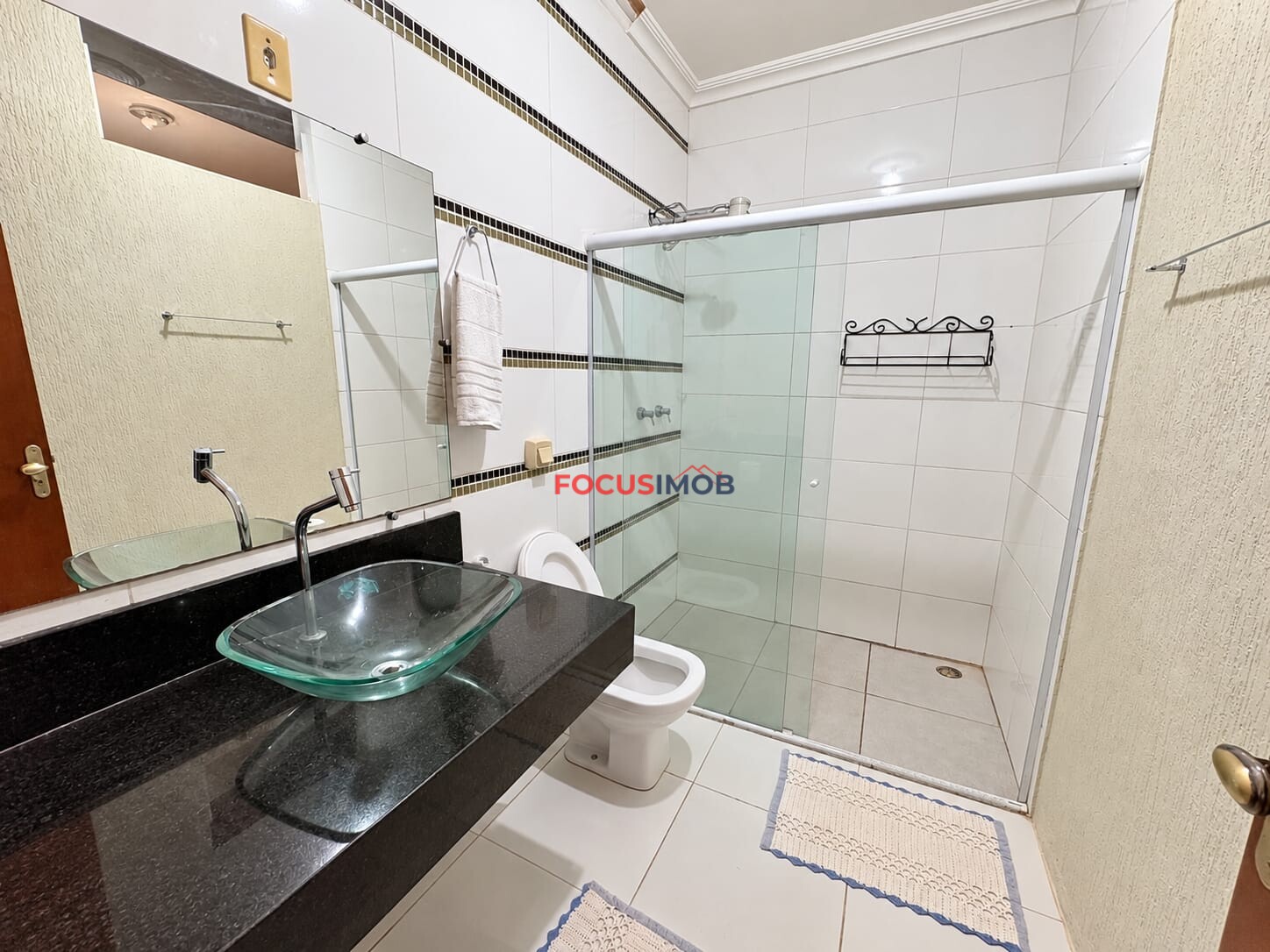 Casa para Locação no Condomínio Aroeiras – 3 Quartos | R$ 1.900,00