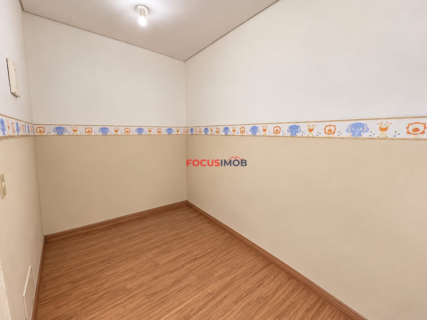 Casa para Locação no Condomínio Aroeiras – 3 Quartos | R$ 1.900,00