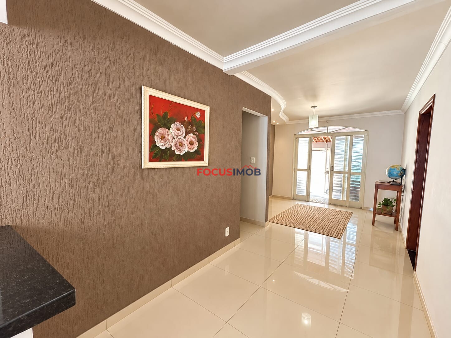 Casa para Locação no Condomínio Aroeiras – 3 Quartos | R$ 1.900,00